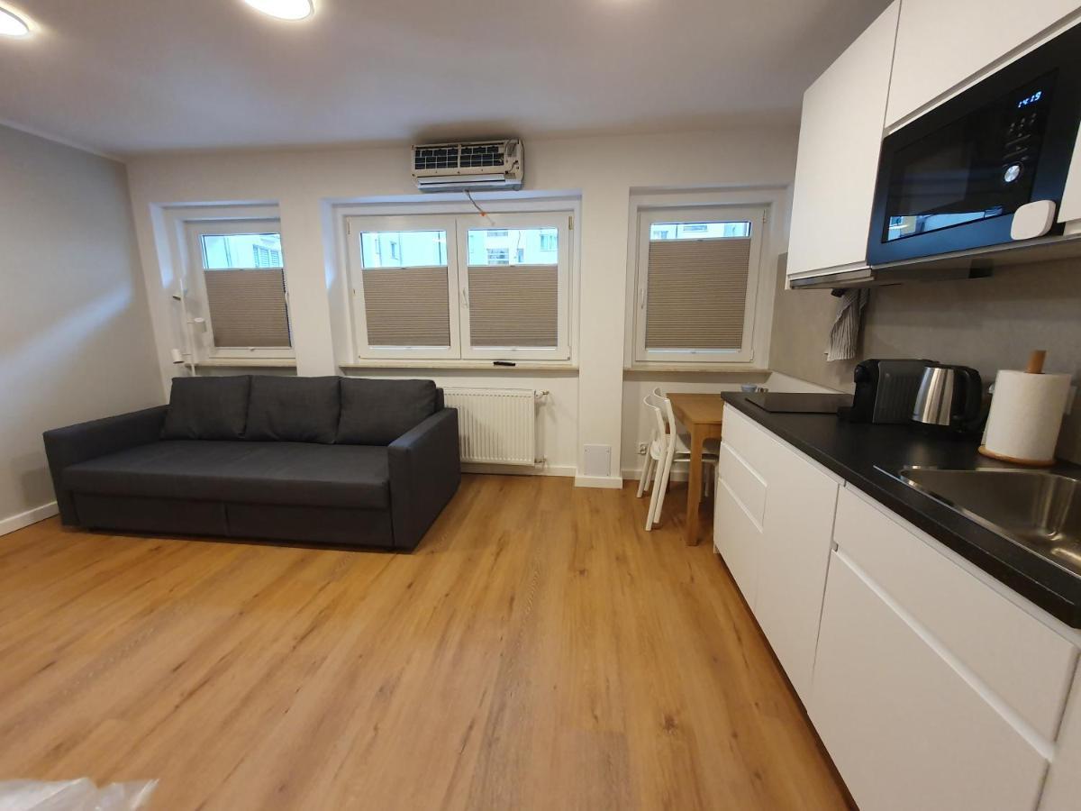 גדינייה Apartament Na Skwerze מראה חיצוני תמונה